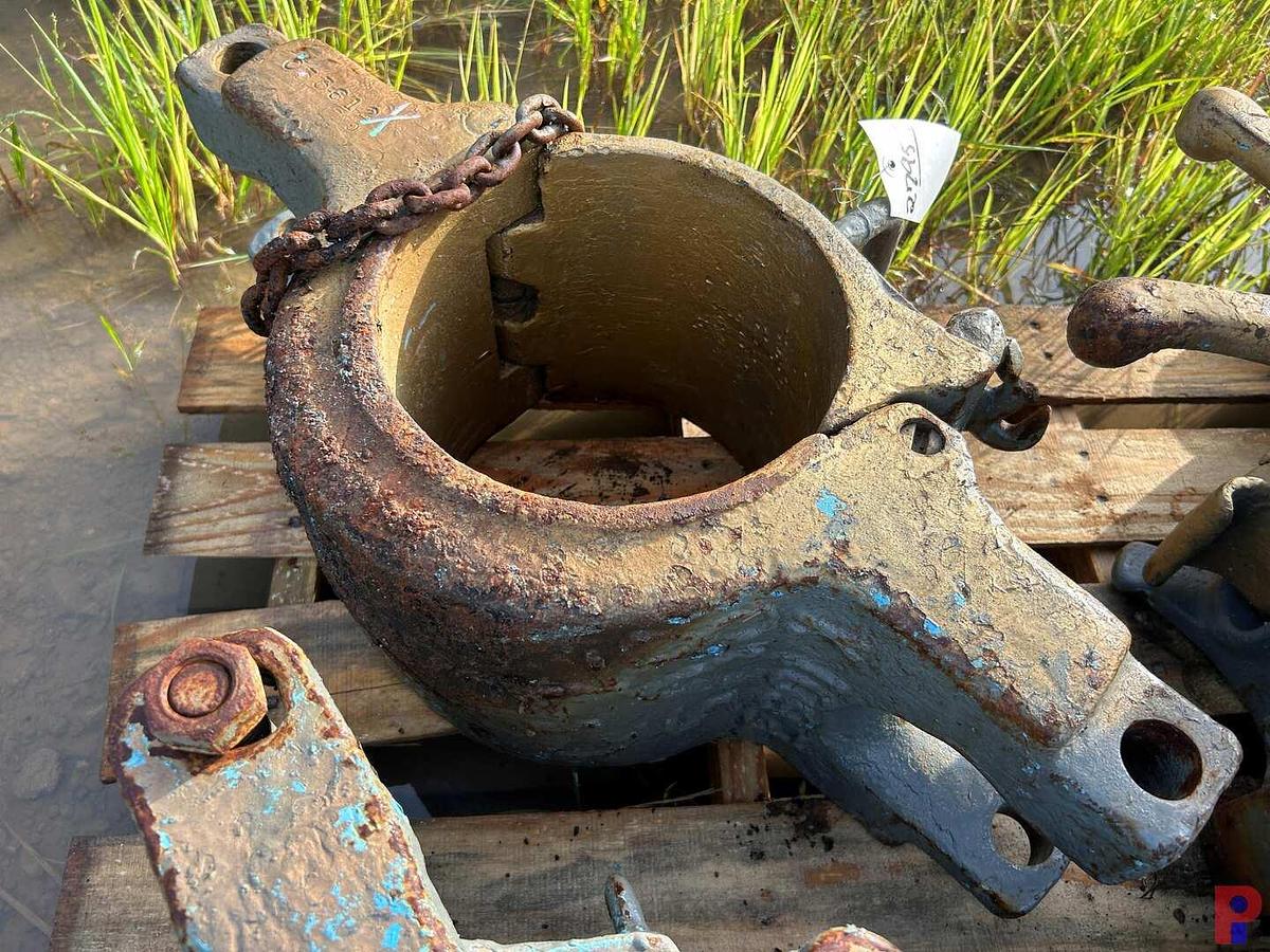 Used 8-5/8” SIDE DOOR CASING ELEVATOR