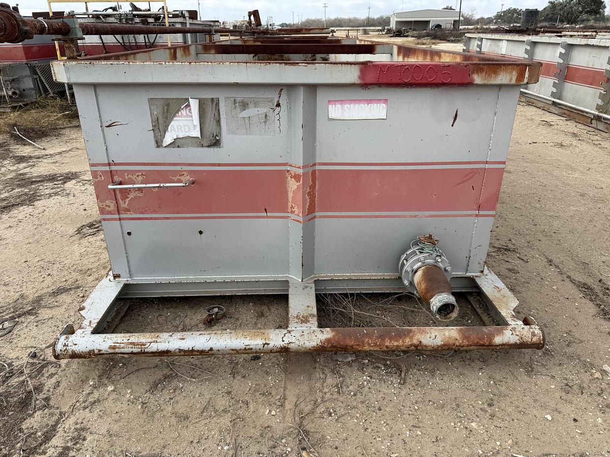 Used 40’ X 87” X 4’ OPEN TOP MUD TANK W/ IRON RACK