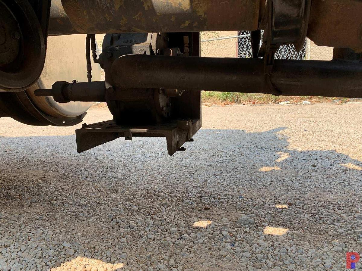 Used 2011 WESTERN STAR 4900 SF T/A TRUCK TRACTOR VACUUM PUMP