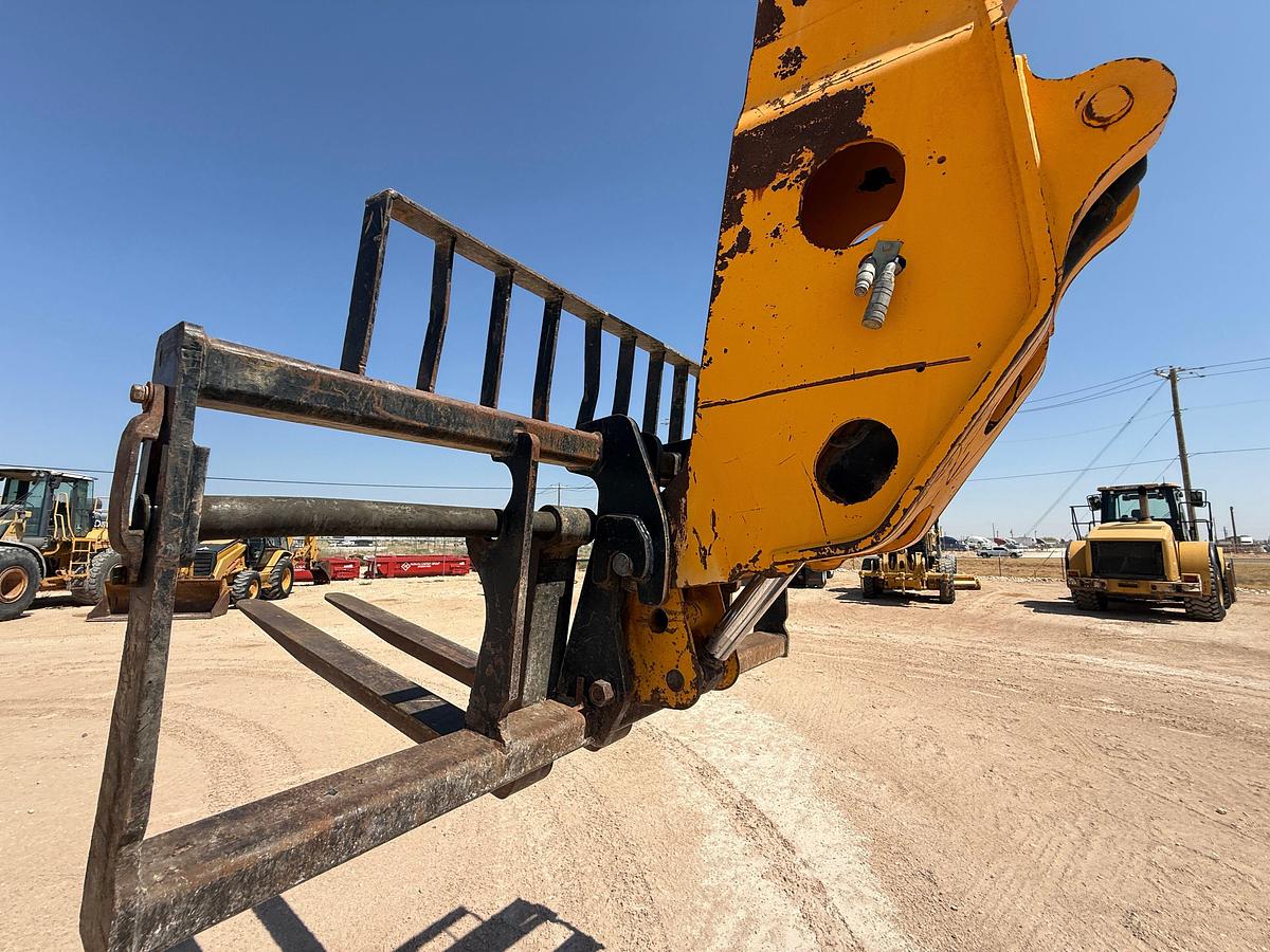 Used 2011 JCB 510-56 10,000lb telehandler forklift