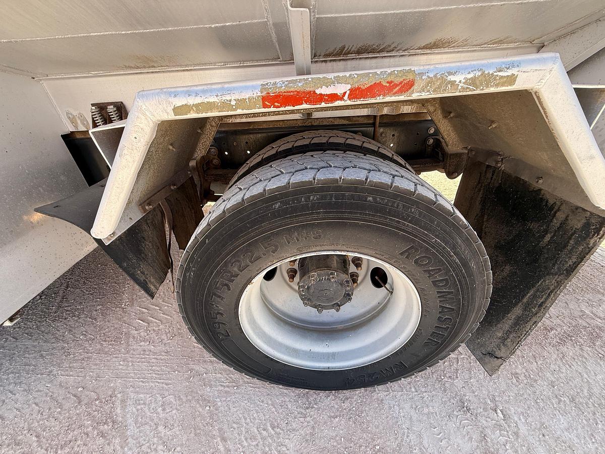 Used 2015 HINO 338 S/A DAYCAB 2,500 GALLON FUEL TRUCK