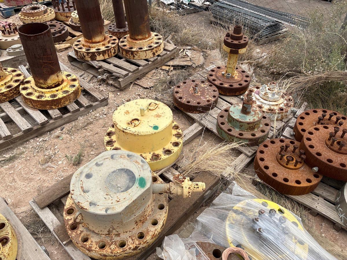 Used (9 pallets) of weco flanges, single stud adapters, landing flanges, & lift flanges