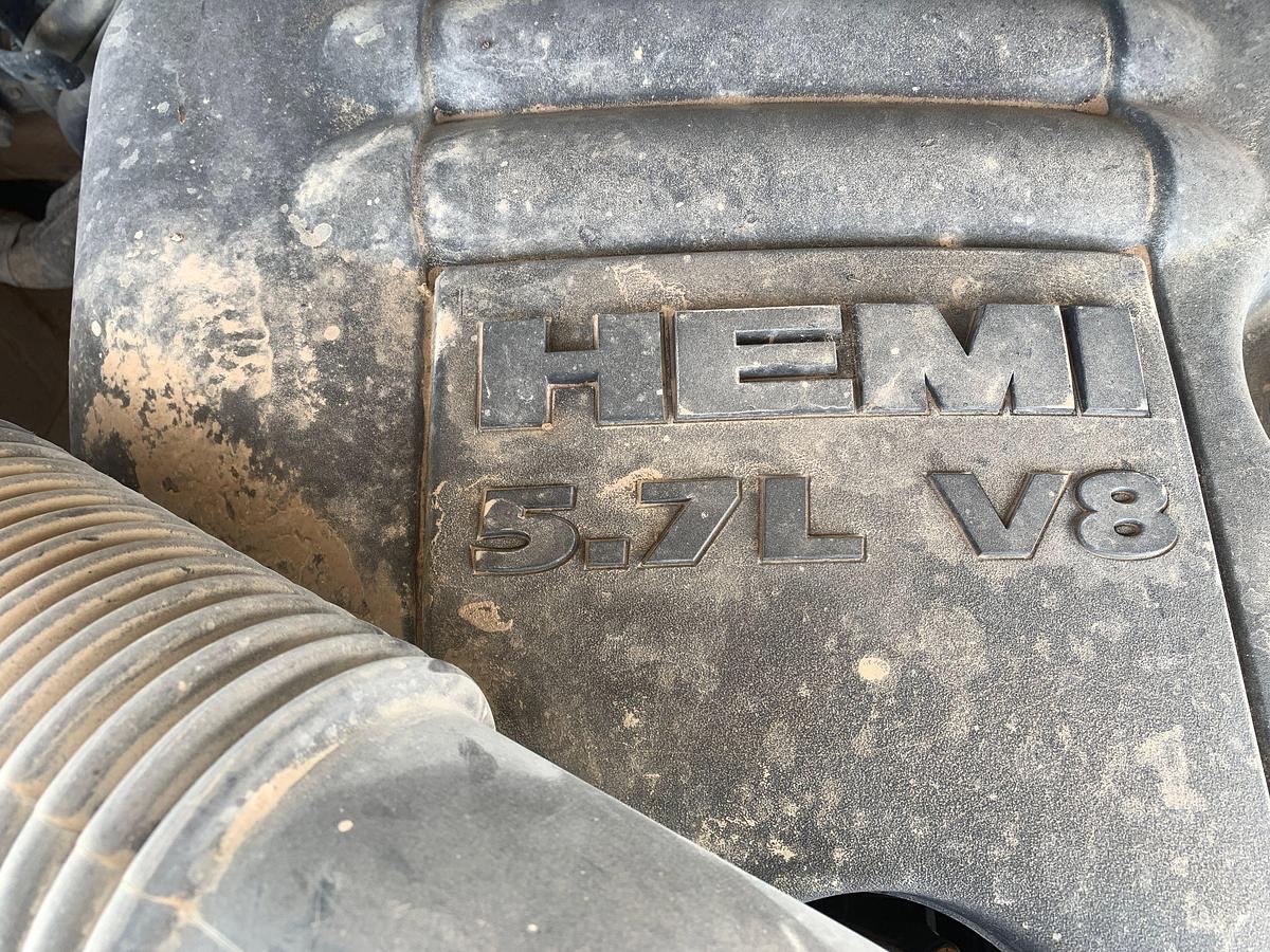 Used 2019 RAM 1500 CLASSIC CREW CAB PICKUP TRUCK