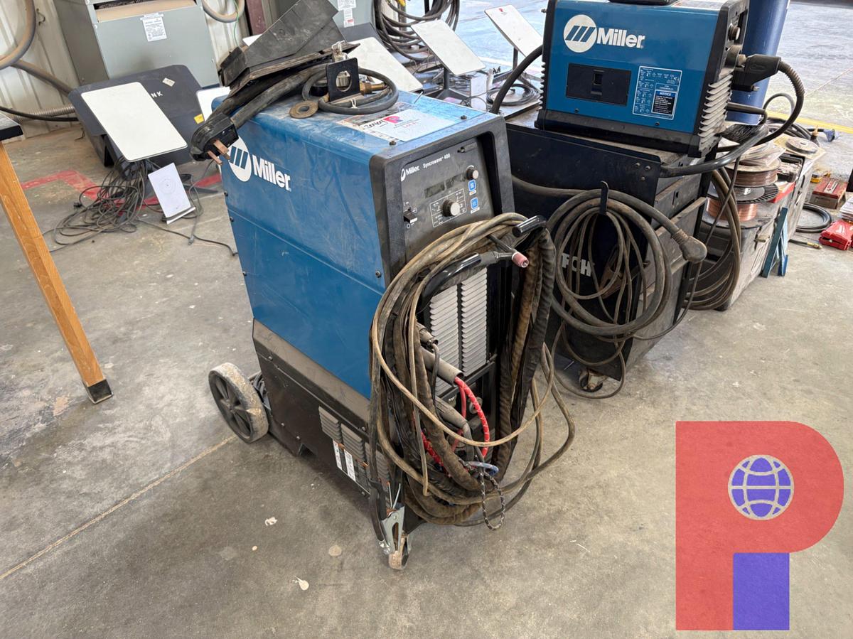 Used MILLER SYNCROWAVE 400 WELDING MACHINE