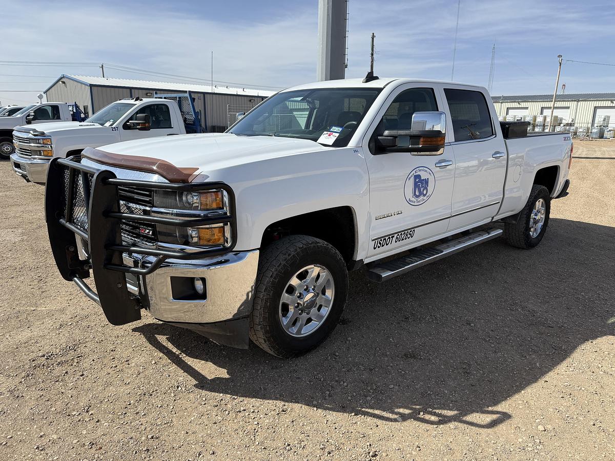 Used 2015 CHEVROLET SILVERADO 2500HD Z71 4WD CREW CAB PICKUP TRUCK