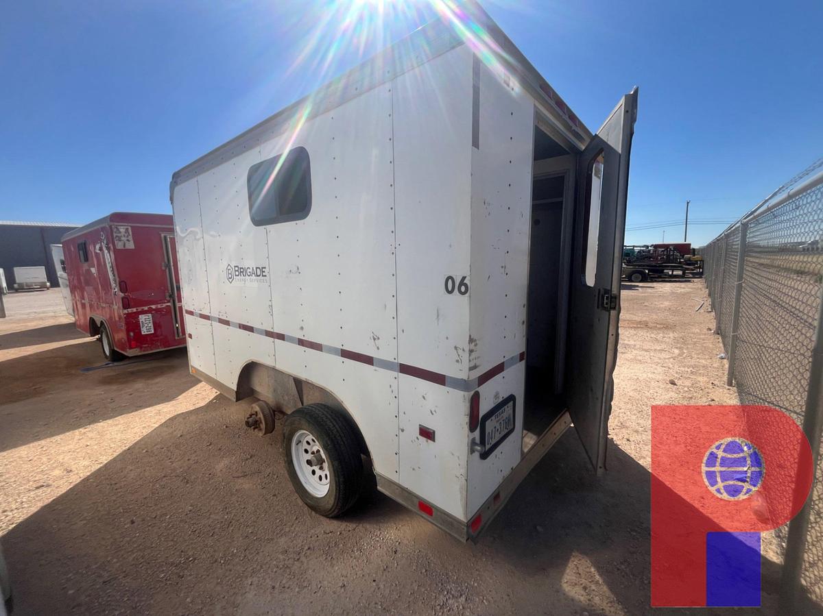 Used 2006 CLASSIC 12’ T/A DOG HOUSE TRAILER