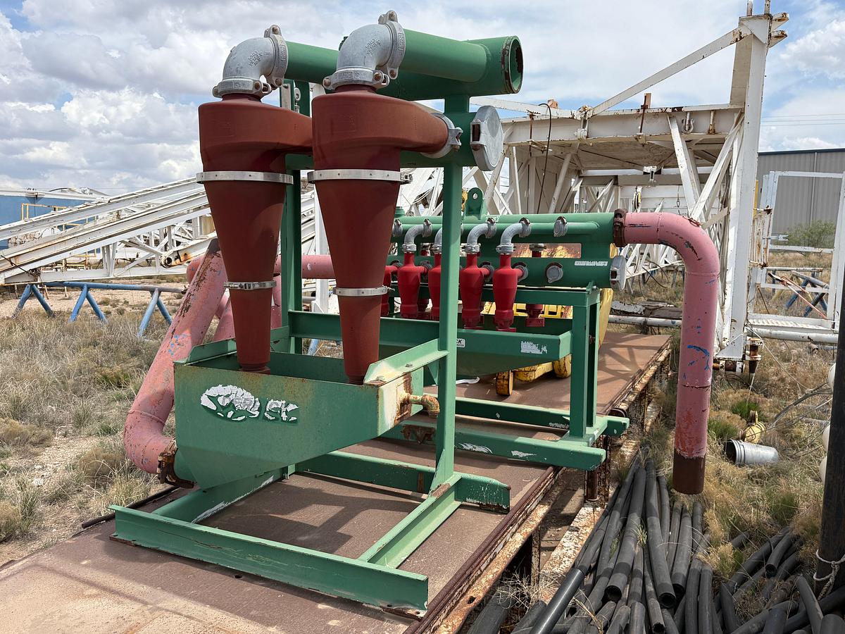 Used 2008 DERRICK CORP. 12 CONE INLINE DESILTER & 2-CONE DESANDER