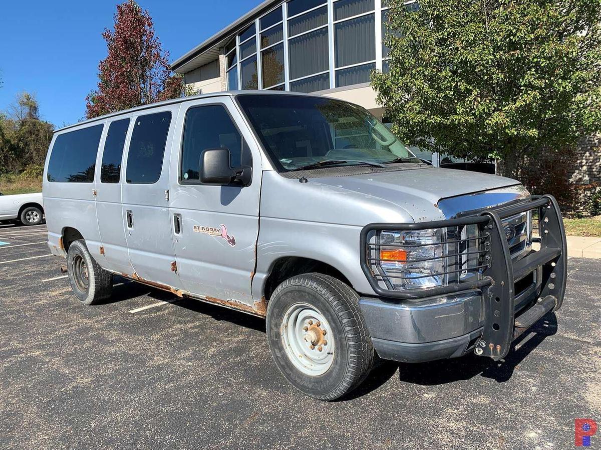 Used 2012 FORD E-SERIES PASSENGER VAN