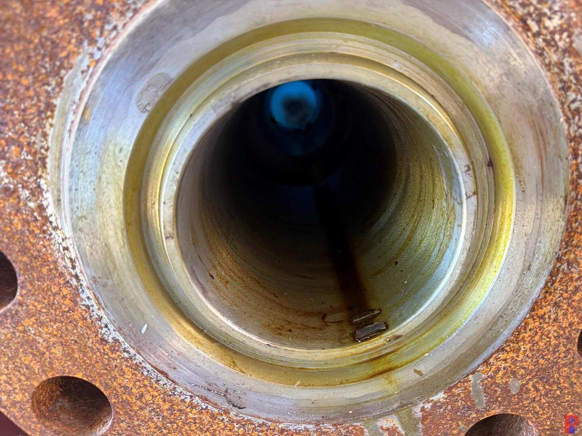 Used PALLET W/ UNUSED 5-1/8” HYDRAULIC FRAC VALVE & RELATED COMPONENTS