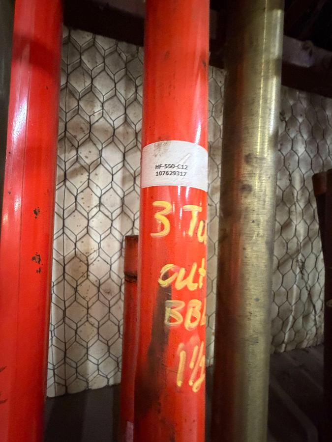 Used 1-1/2 HF 550-C12 DH pump barrel