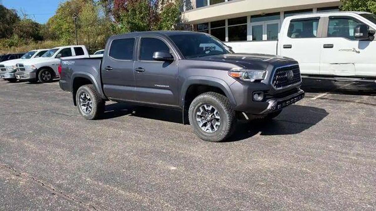 Used 2018 TOYOTA TACOMA TRD 4X4 OFFROAD CREW CAB PICKUP