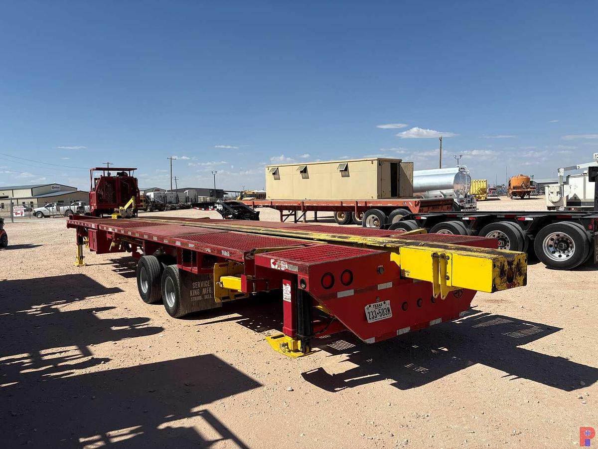 Used 2022 SERVICE KING 40’ X 102” T/A GOOSENECK HYDRAULIC PIPE HANDLER