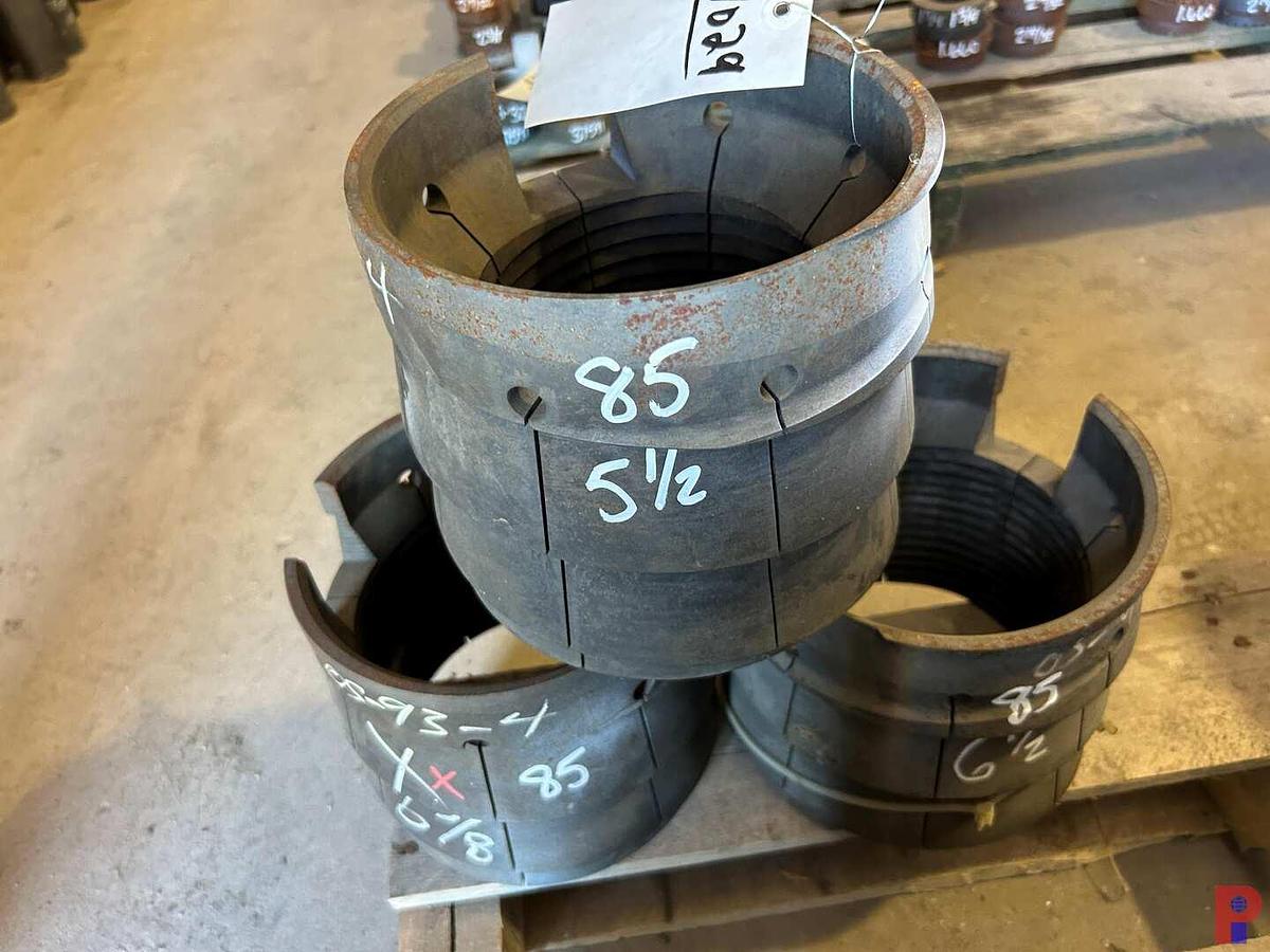 Used (3 X $) 5-1/2” - 6-5/8” OS-93-4 BASKET GRAPPLES
