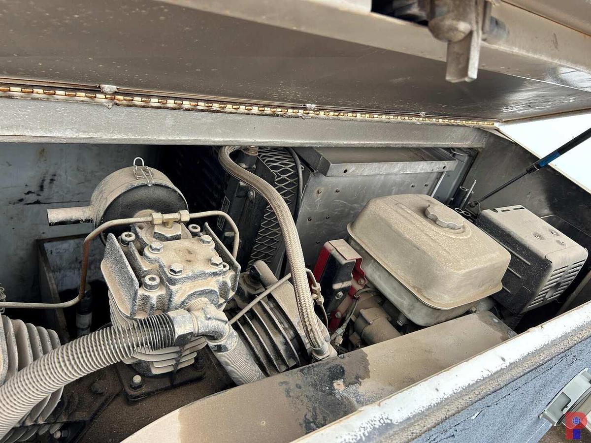 Used 2010 VALLEY ENGINEERING, INC. 12' T/A FUEL LUBE BUMPER PULL TRAILER