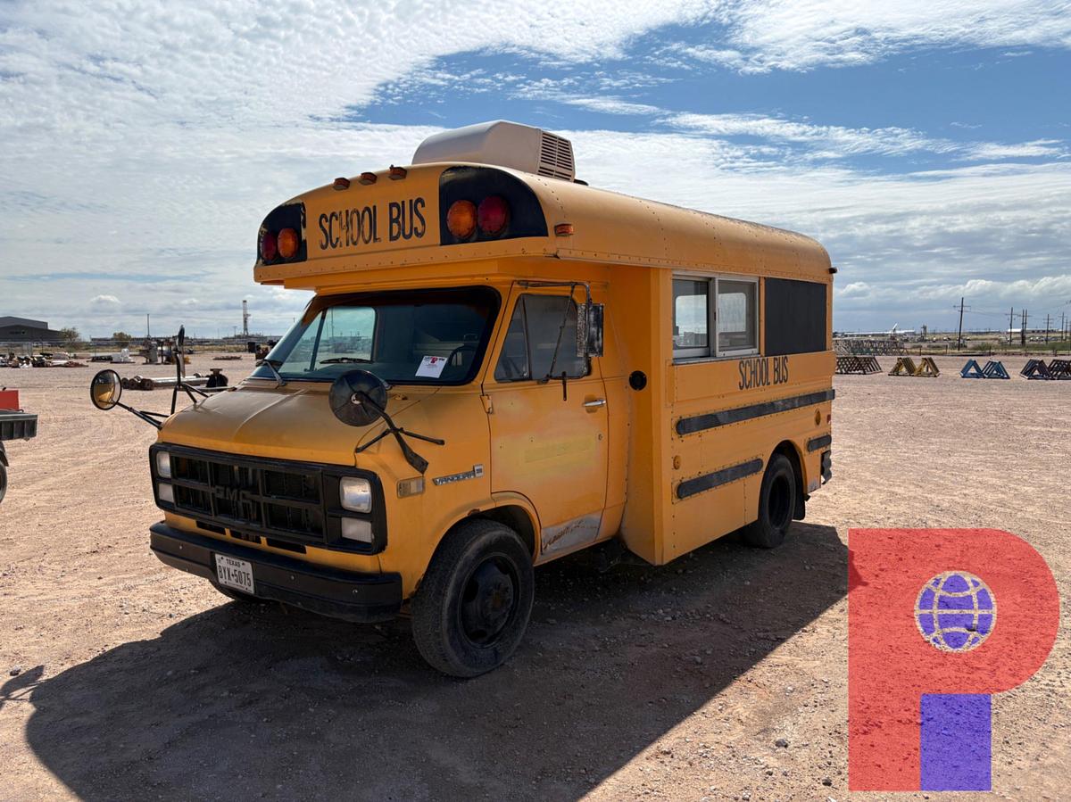Used 1983 GMC 3500 VANDURA SHORTBUS/FOOD TRUCK CONVERSION