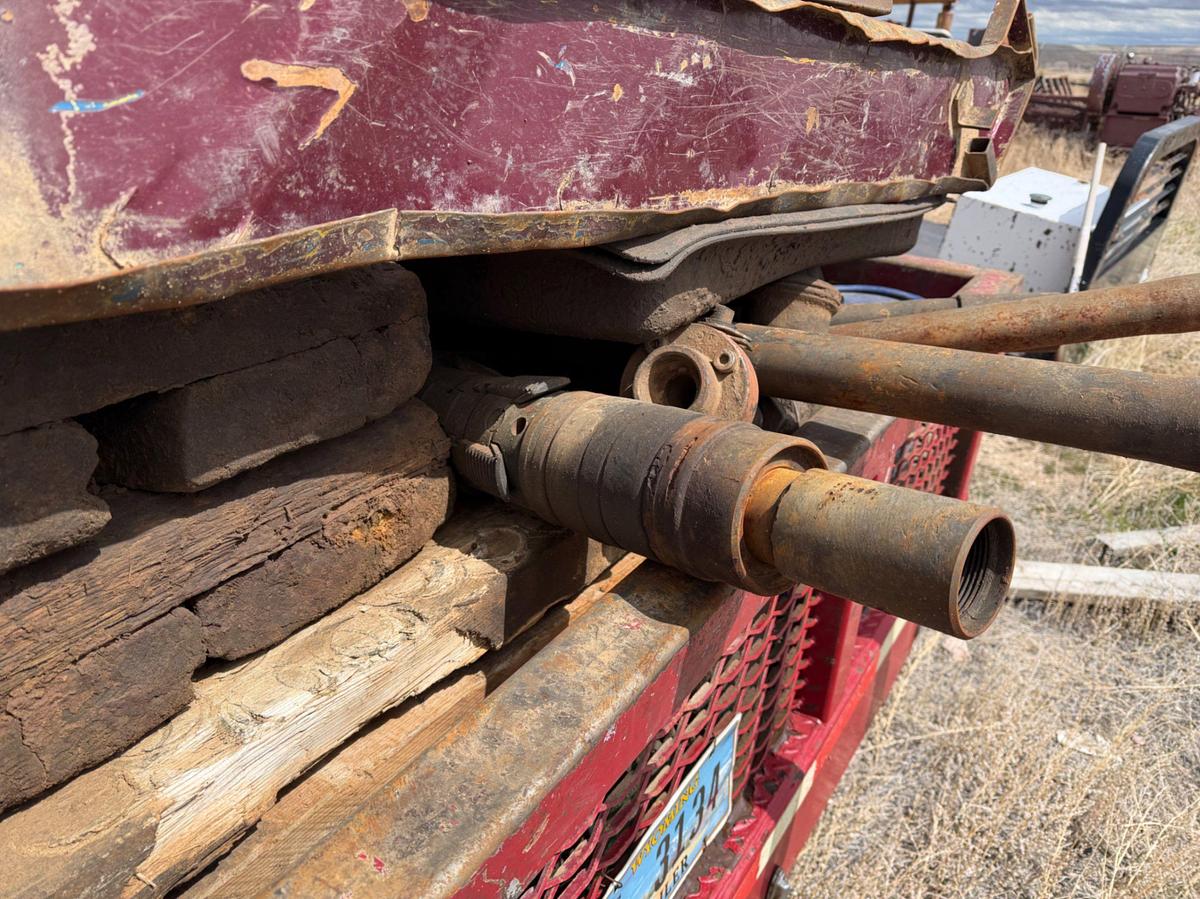 Used Scott’s 24’ Custom Dig House Trailer