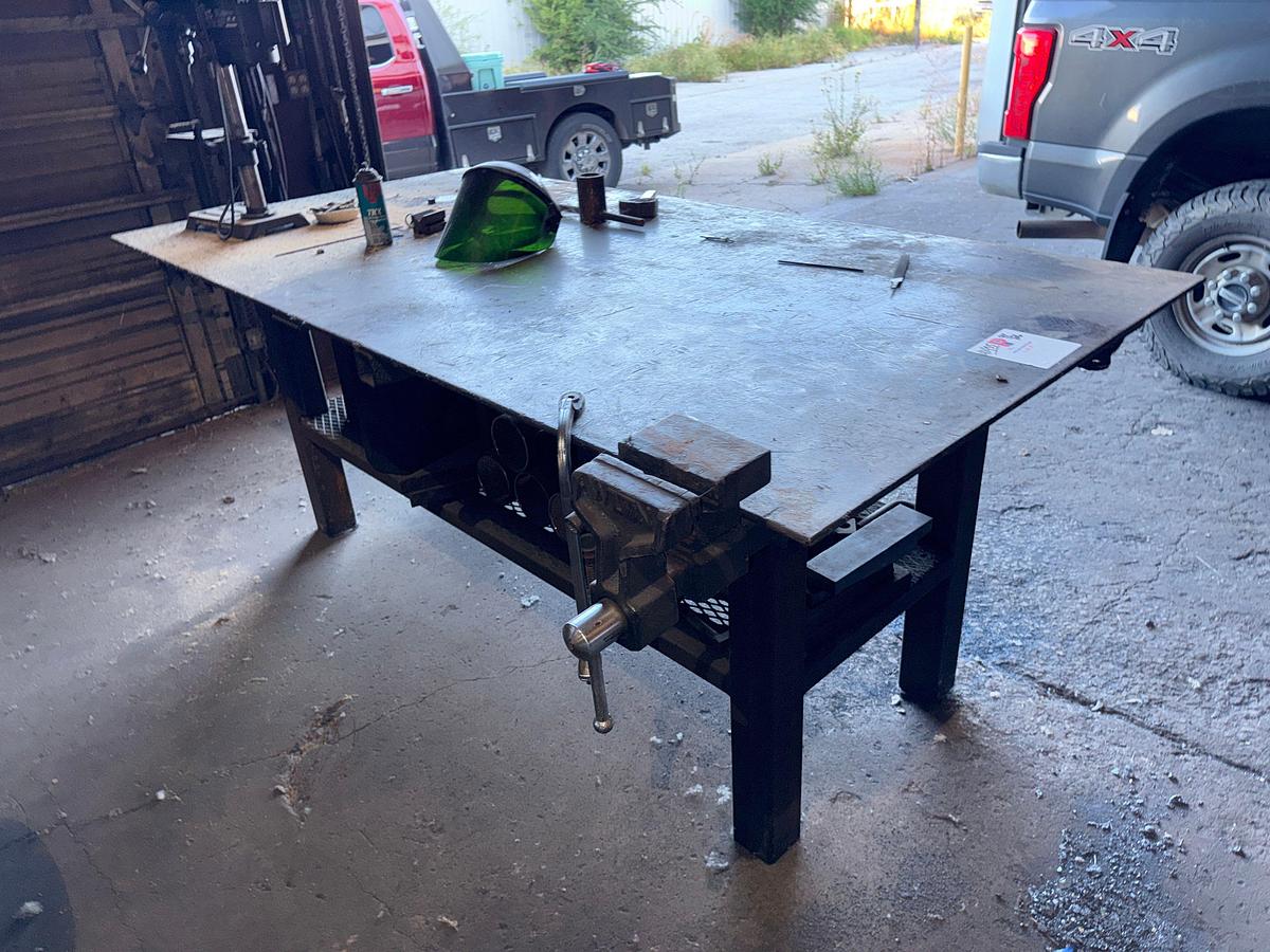 Used 8’x4’x3.4’ HEAVY DUTY METAL WORK TABLE W/ SMALL DRILL PRESS