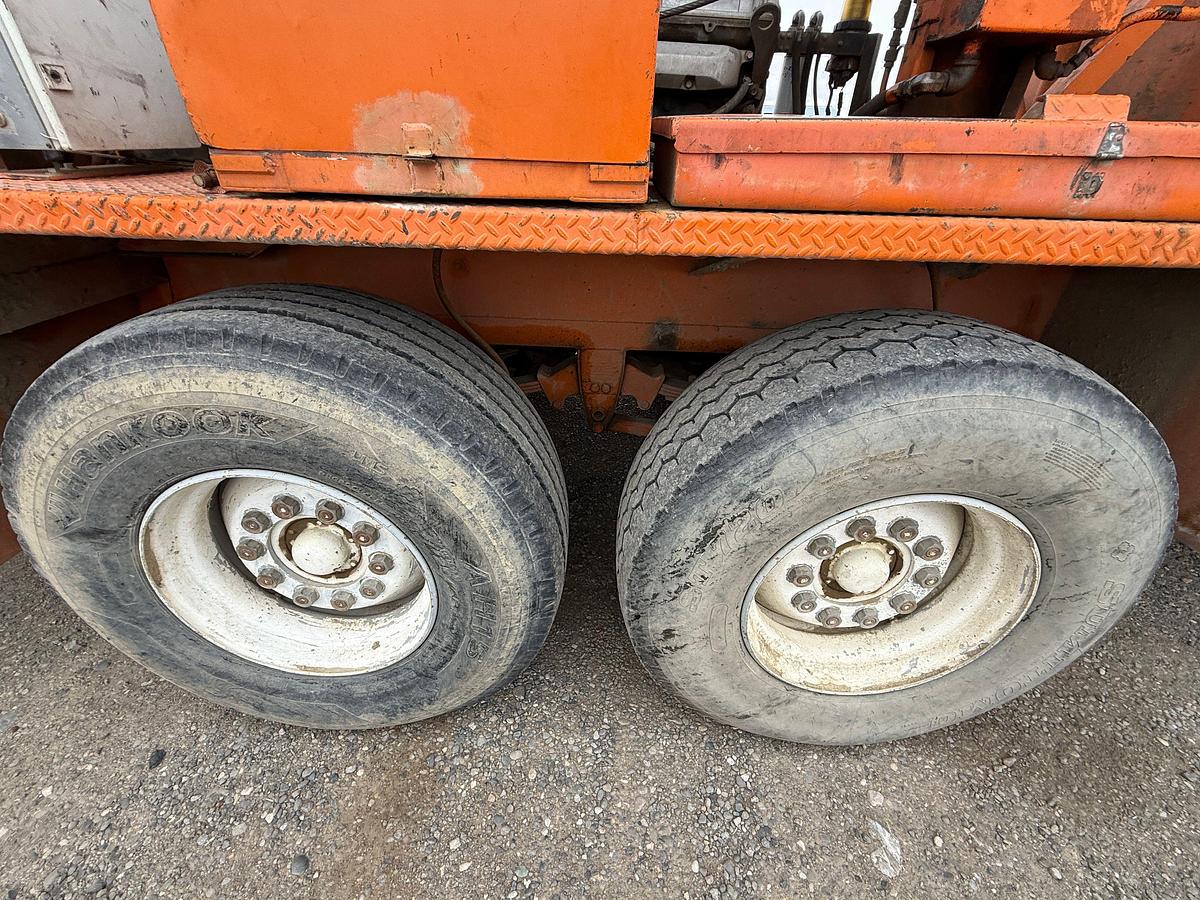 Used 1984 FRANKS MOBILRIG 300 1287/160 DD 96’-215K 4-AXLE WELL SERVICE WORKOVER RIG