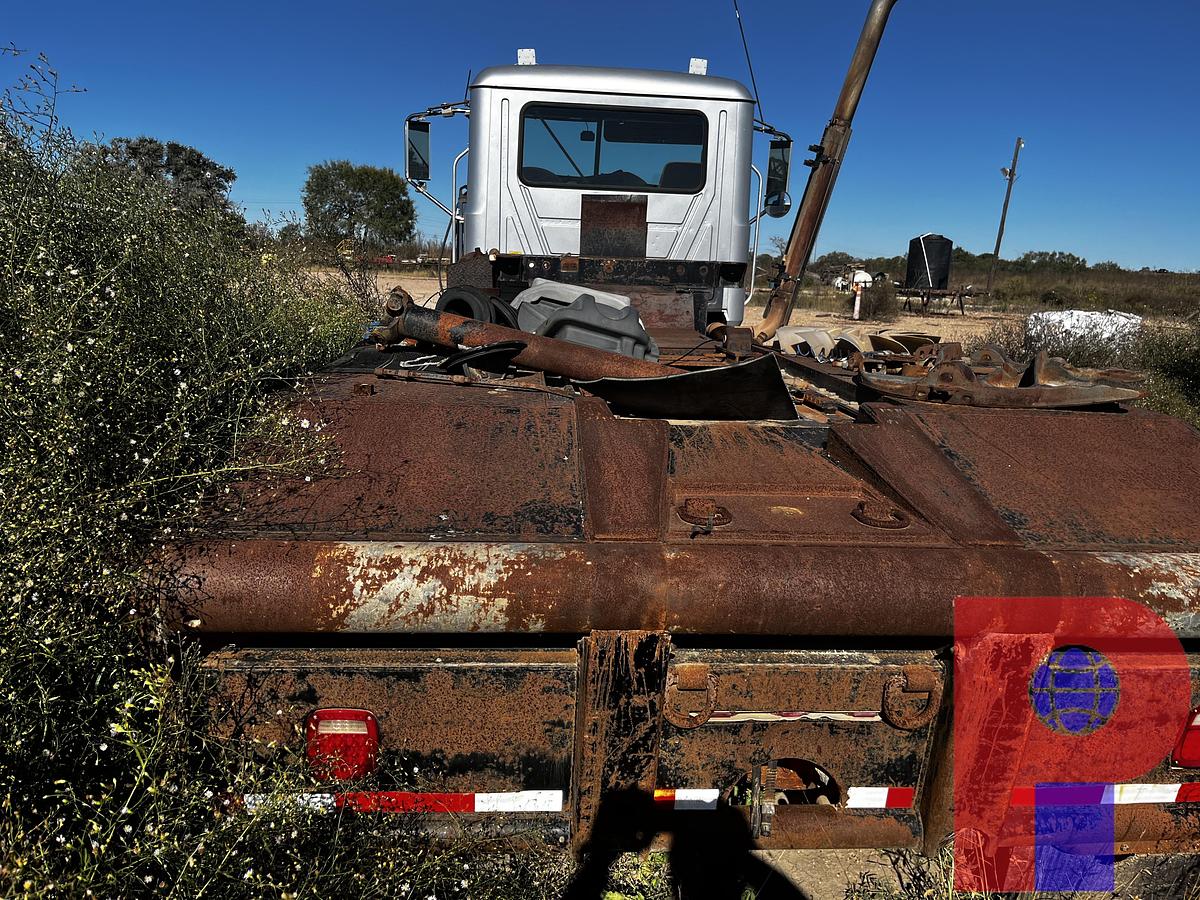 Used 2012 MACK GU713 GRANITE WINCH TRUCK (INOPERABLE)