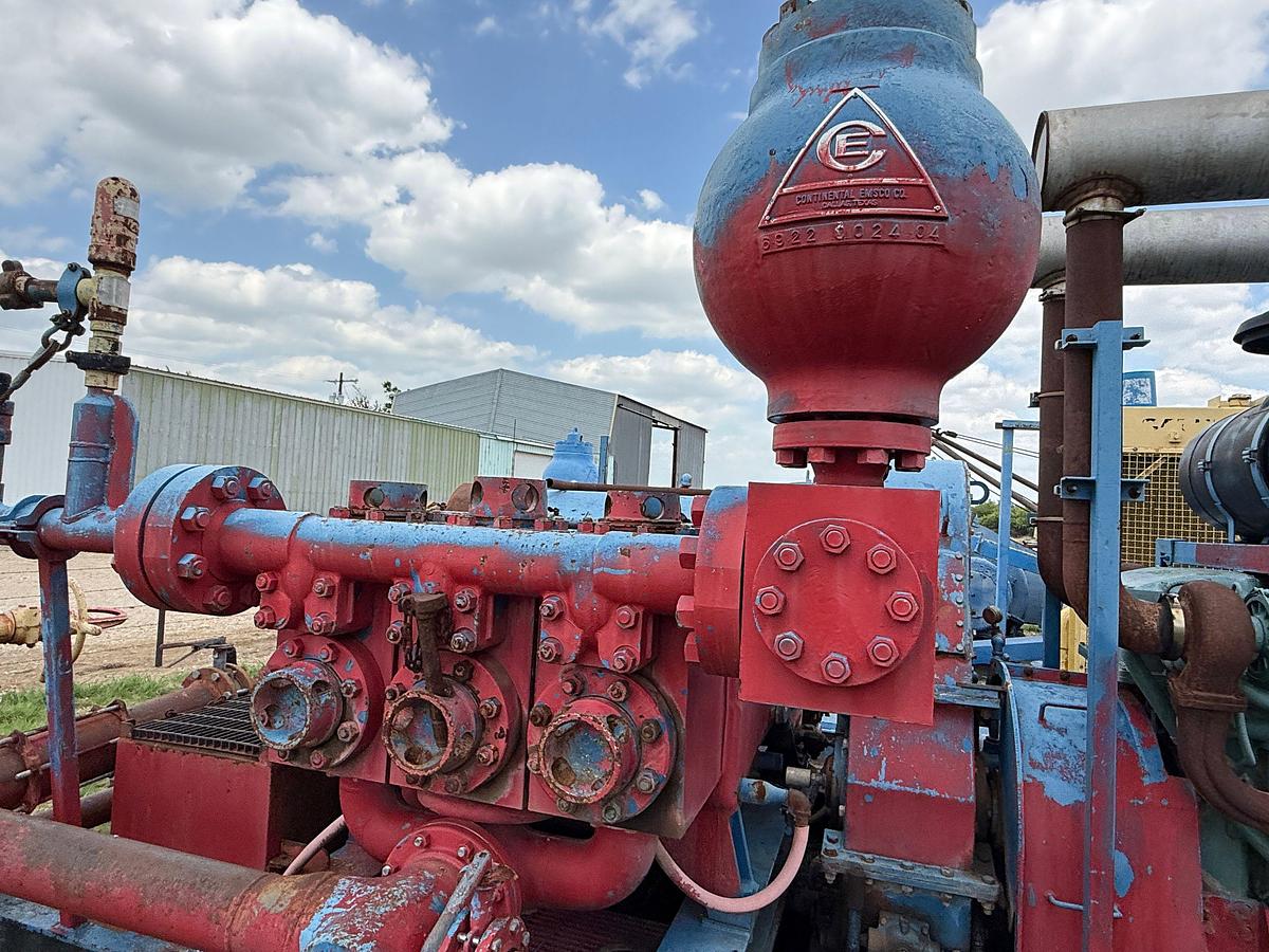 Used GARDNER DENVER PZ7 TRIPLEX MUD PUMP P/B MTU 12V2000TTA, SKIDDED