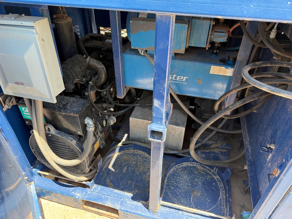 Used SELF CONTAINED 20K WP GREASE INJECTION UNIT COMBO P/B 8.4-KW ISUZU DIESEL GENERATOR