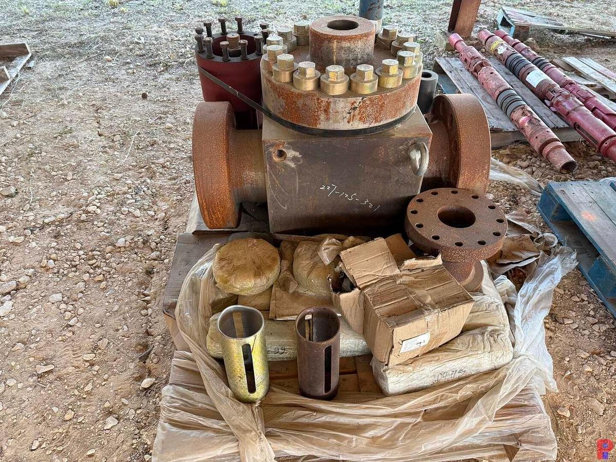 Used PALLET W/ UNUSED 5-1/8” HYDRAULIC FRAC VALVE & RELATED COMPONENTS