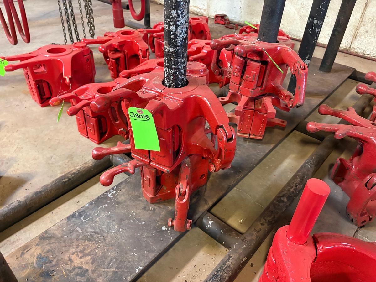 Used (2x$) BJ 2-7/8” 65 ton tubing elevators