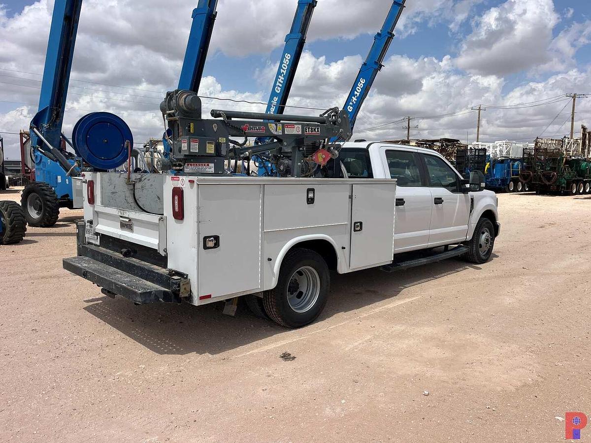 Used 2020 FORD F-350 SUPER DUTY CREW CAB MECHANICS TRUCK