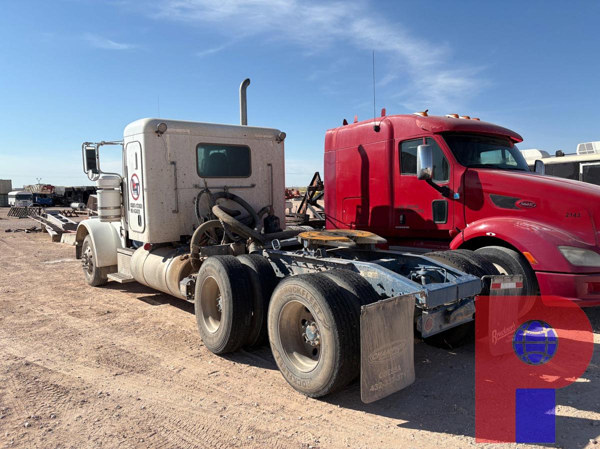 Used 2013 PETERBILT 367 T/A SLEEPER VACUUM TRUCK (INOP)