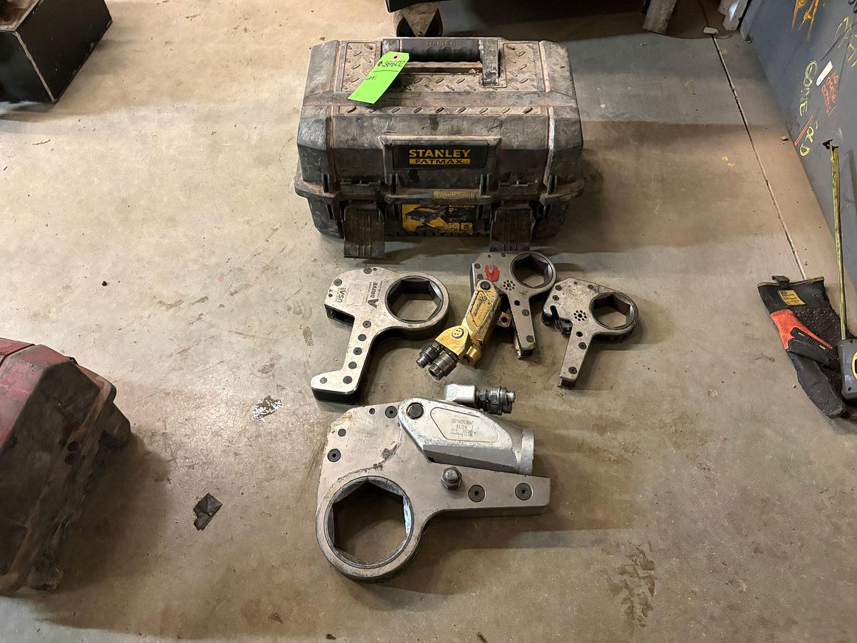 Used Set of (4) hexpro, norwolf, & wren hydraulic torque wrenches
