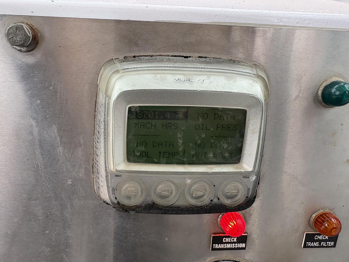 Used 2012 RIG WORKS MUSTANG 550 5-AXLE WELL SERVICE RIG