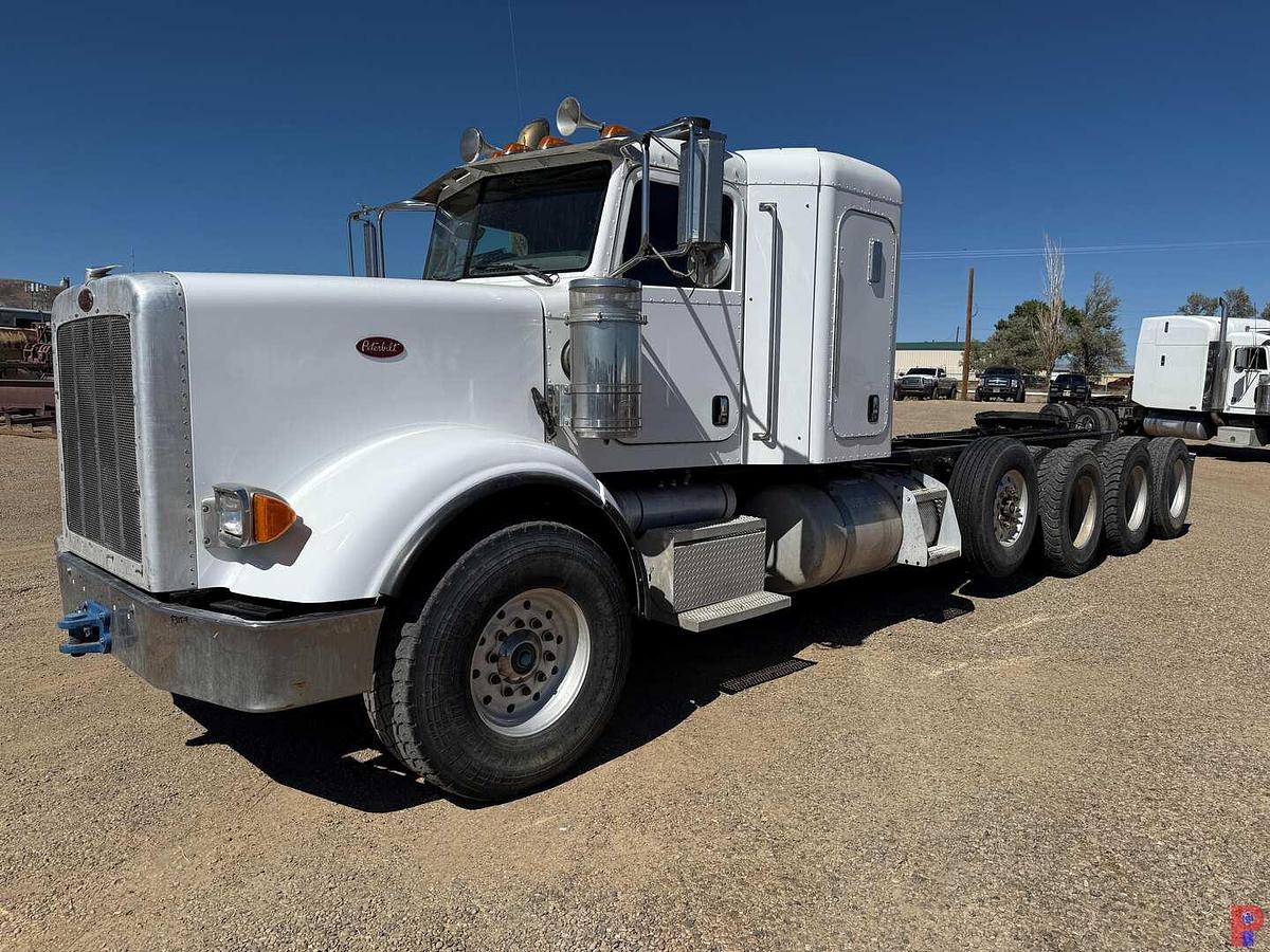 Used 2012 PETERBILT 367 TRI-DRIVE 4-AXLE 36” SLEEPER HEAVY HAUL TRUCK