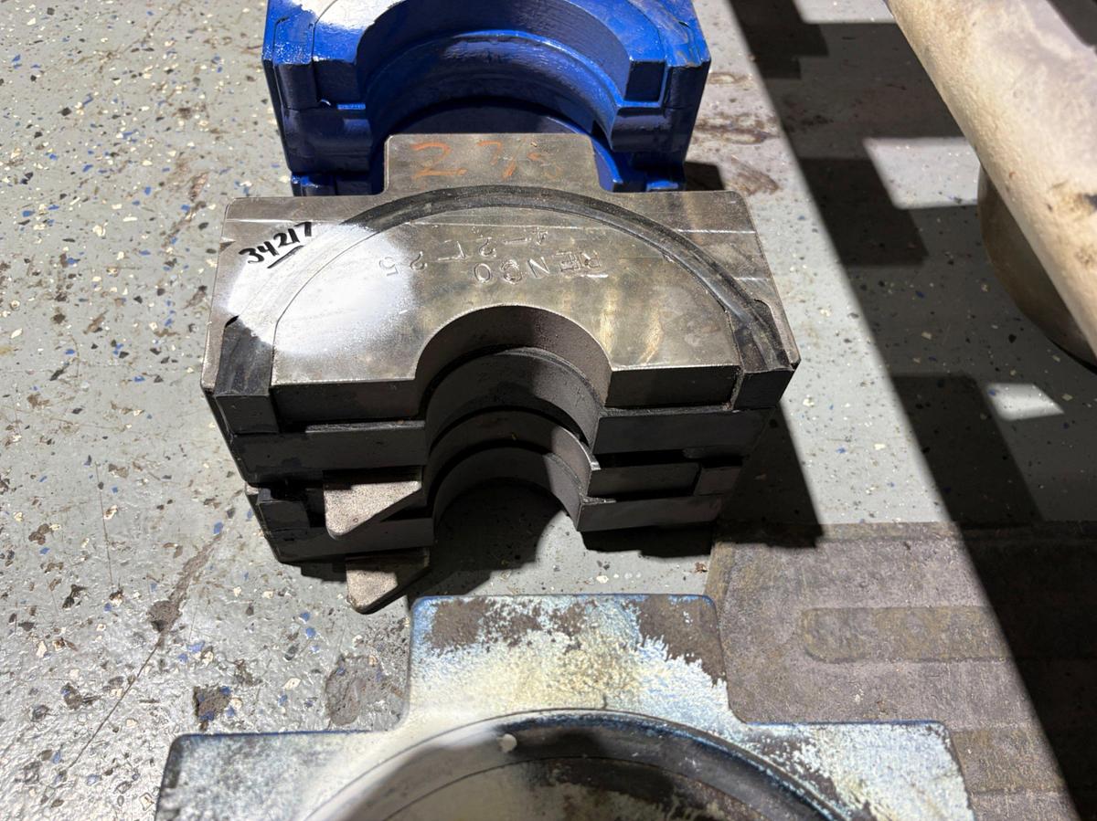 Used SET OF (2) STAINLESS 2-7/8” REEDY BOP PIPE RAMS