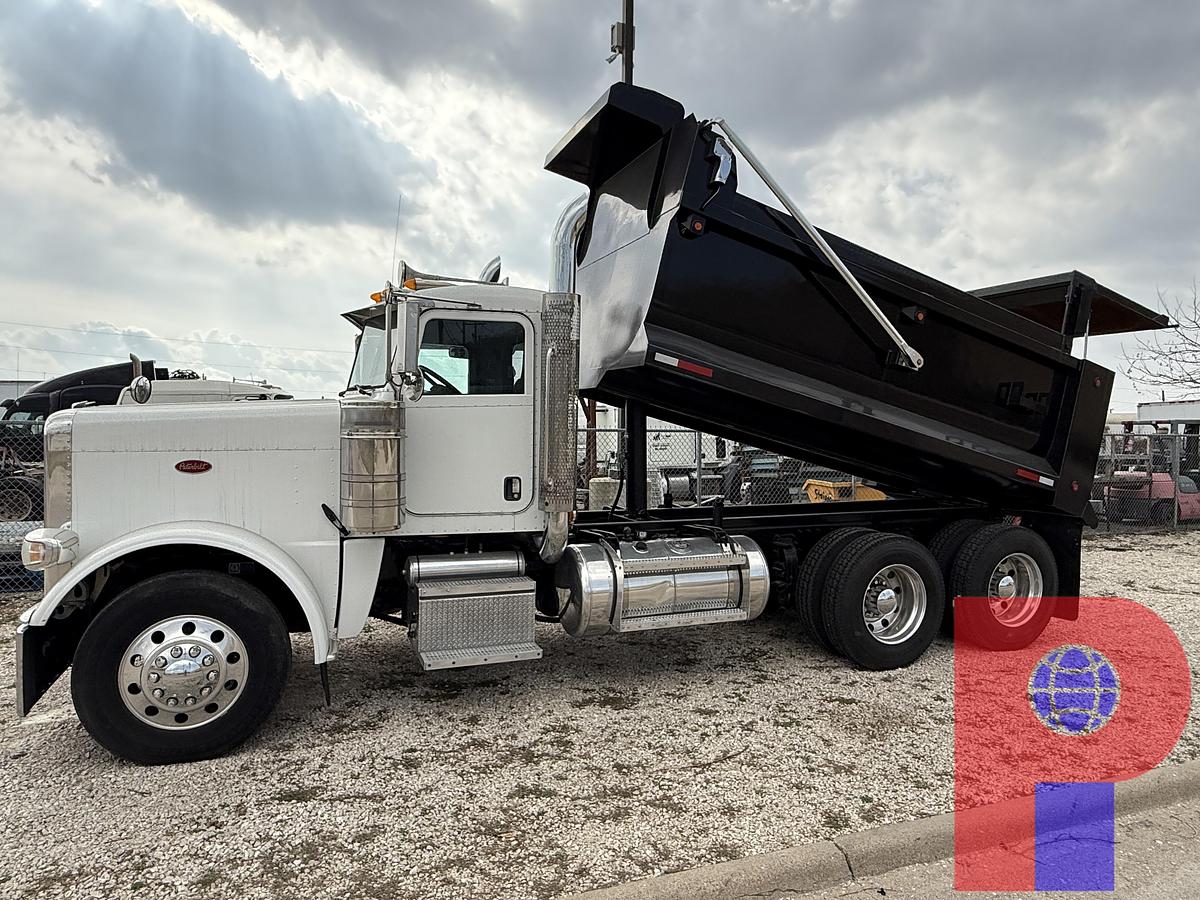 Used 2014 PETERBILT 388 T/A DUMP TRUCK