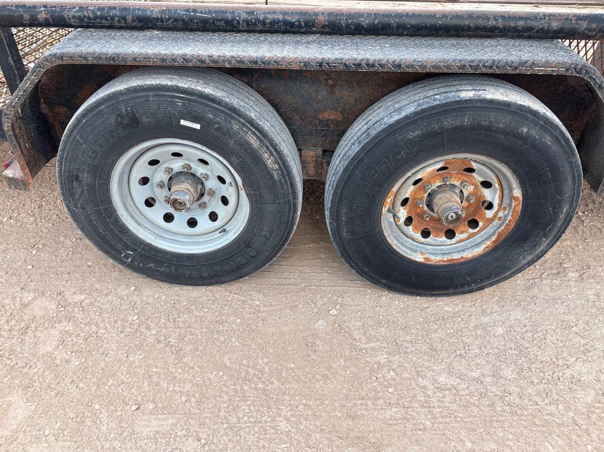 Used 18’ x 7’ t/a bumper pull monorail trailer