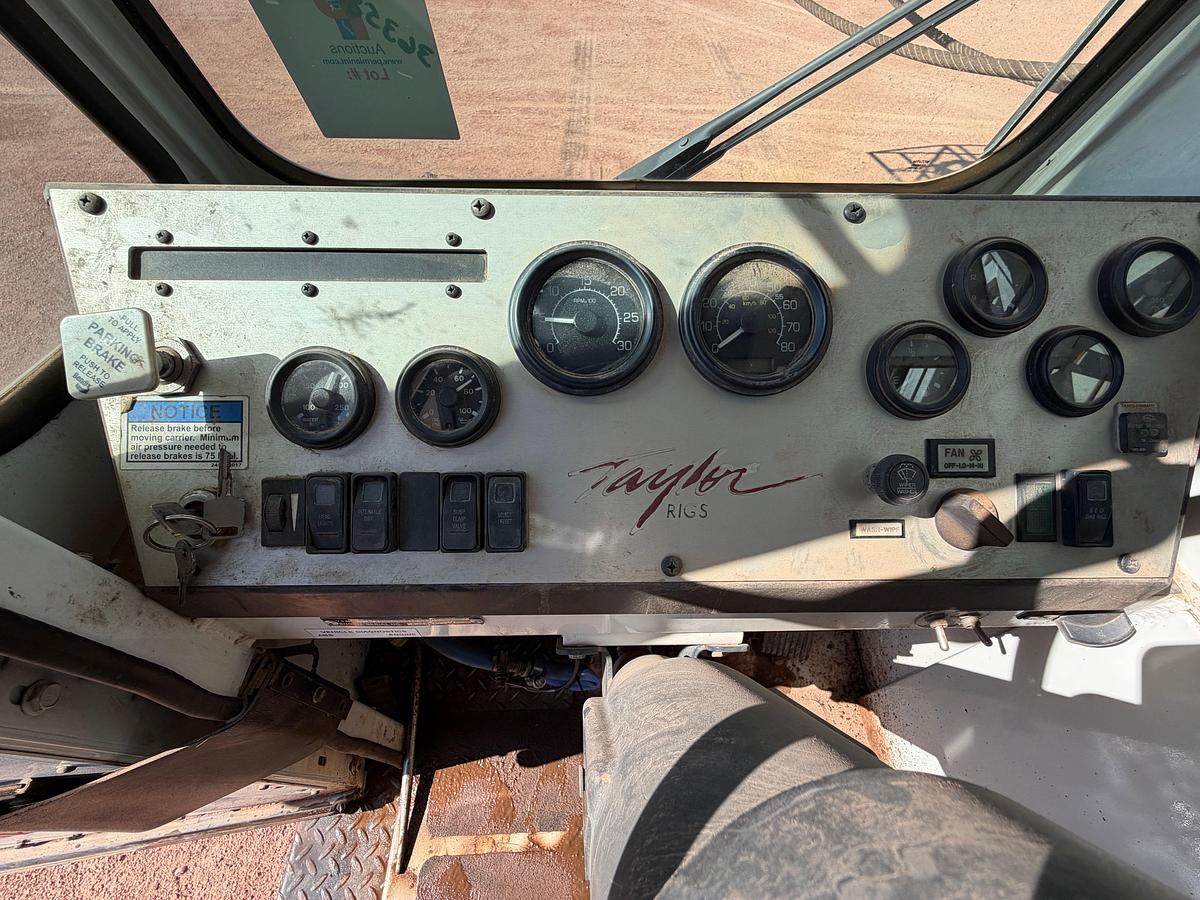 Used 2006 TAYLOR C500 DD 104'-250K 5-AXLE WELL SERVICE WORKOVER RIG