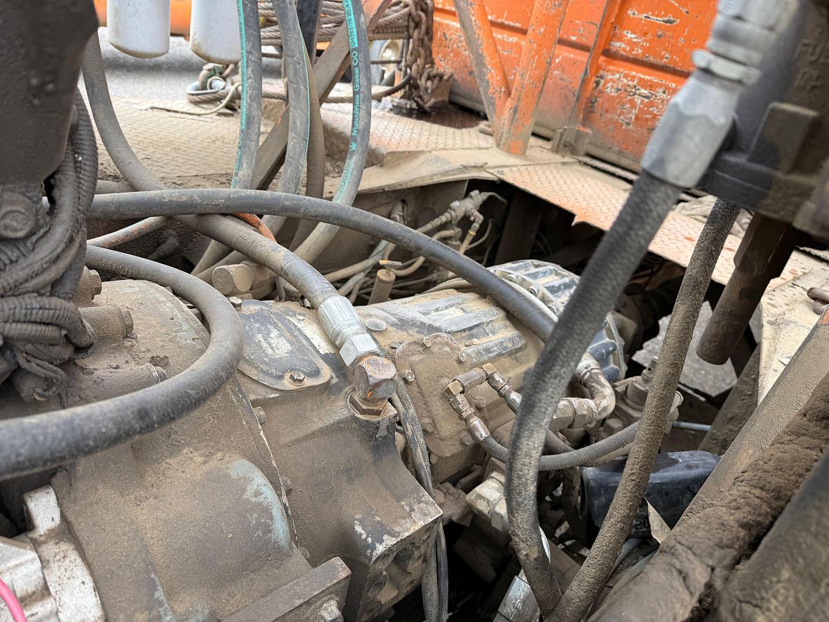 Used 1980 FRANKS MOBILRIG 300 1287/160 DTD-HT 96’-215K 4-AXLE WELL SERVICE WORKOVER RIG