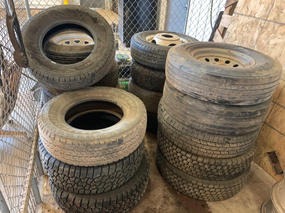 Used 24 Pickups Tires and 10 Wheels