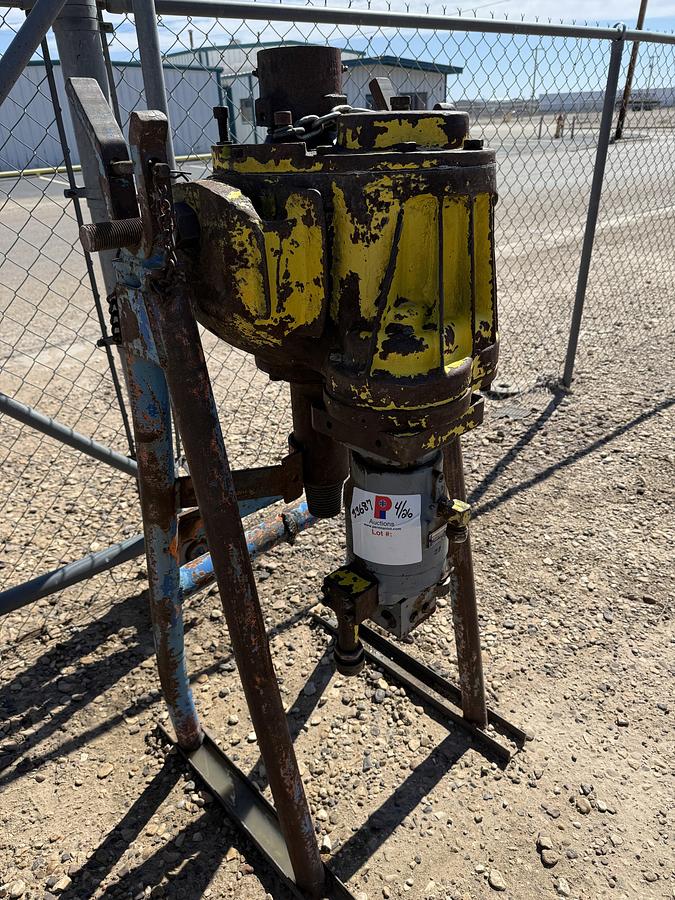 Used BOWEN 2.5 85-TON POWER SWIVEL F/ PARTS & TRANSPORT SKID