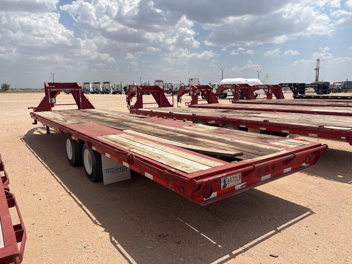Used 2015 TOP HAT TRAILERS 30’ X 102” T/A GOOSENECK TRAILER