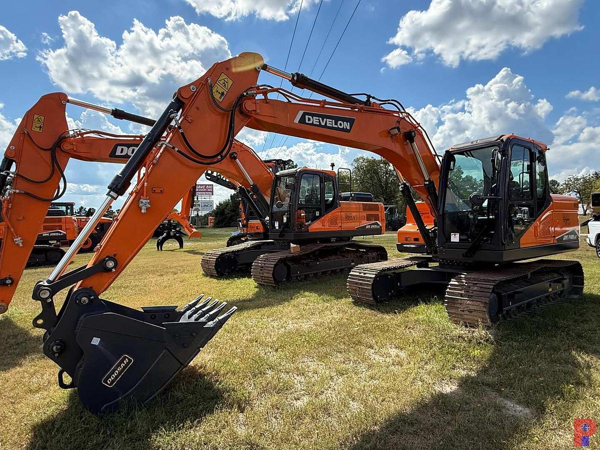 Used (NEW) DEVELON DX140LC-7K EXCAVATOR