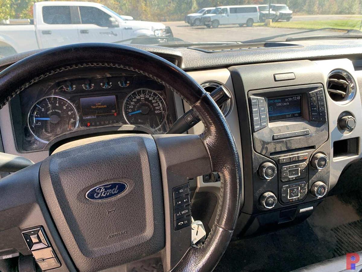 Used 2014 FORD F-150 XLT CREW CAB 4X4 PICKUP