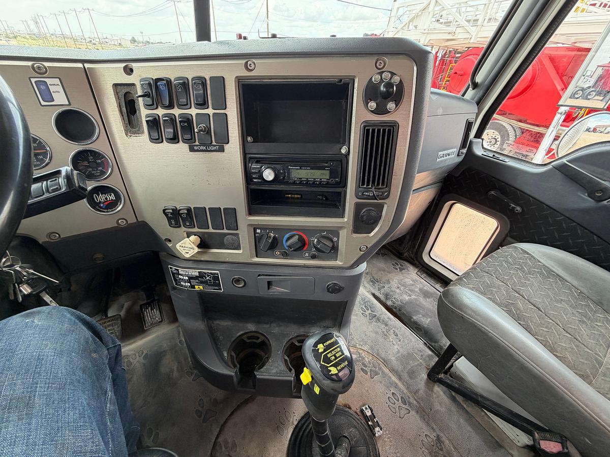 Used 2011 MACK GRANITE T/A DAYCAB HOT OIL TRUCK