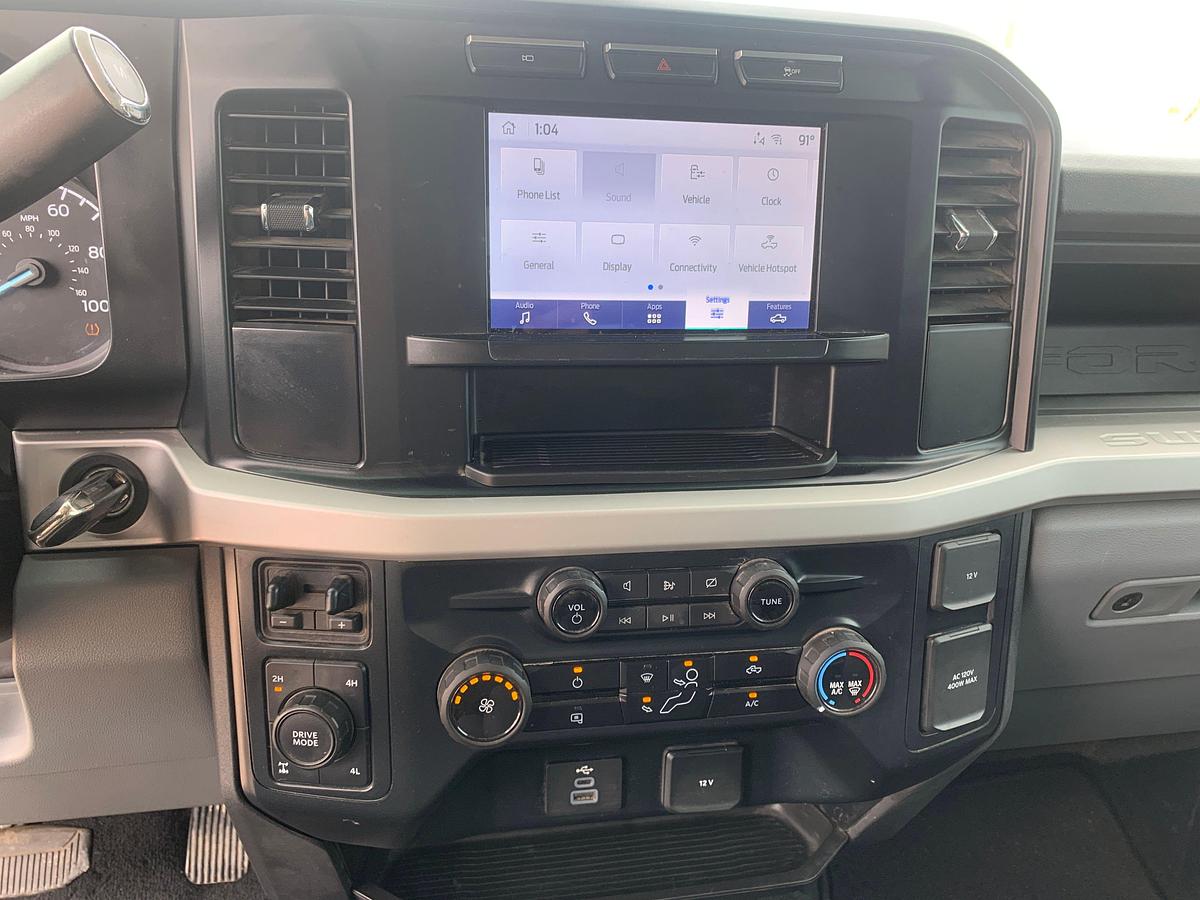 Used 2023 FORD F-250 SUPER DUTY CREW CAB PICKUP TRUCK