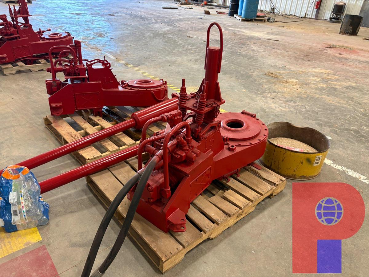 Used MODEL 58-93R HYDRAULIC TUBING TONG W/ 6’ HYD. LIFT CYLINDER