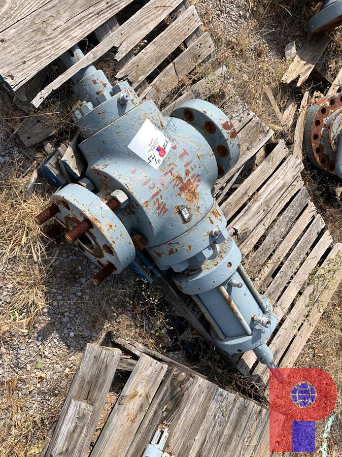 Used ASSORTMENT OF HIGH PRESSURE VALVES AND RELATED