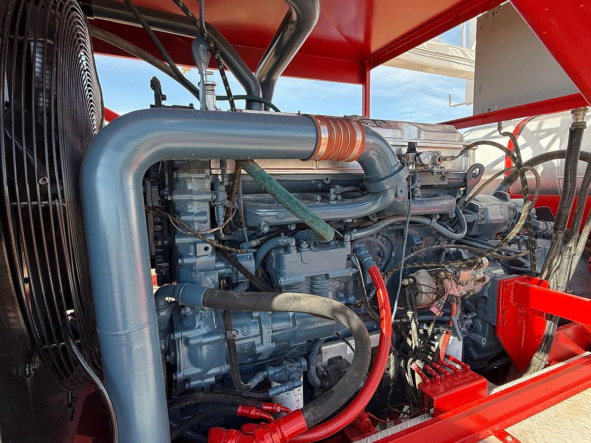 Used 2012 RIG WORKS MUSTANG 550 DD 104’-275K 5-AXLE WELL SERVICE RIG