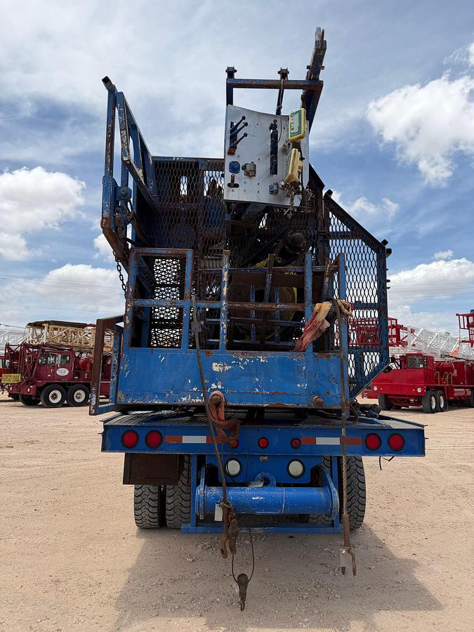 Used Pro Fab Snubbing Unit mtd on 2007 Peterbilt 357 3-axle daycab truck