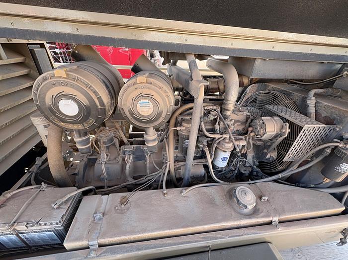 Used COLD JET SDI SELECT 60 DRY ICE BLASTER & ATLAS COPCO AIR COMPRESSOR MTD ON T/A GOOSENECK TRAILER