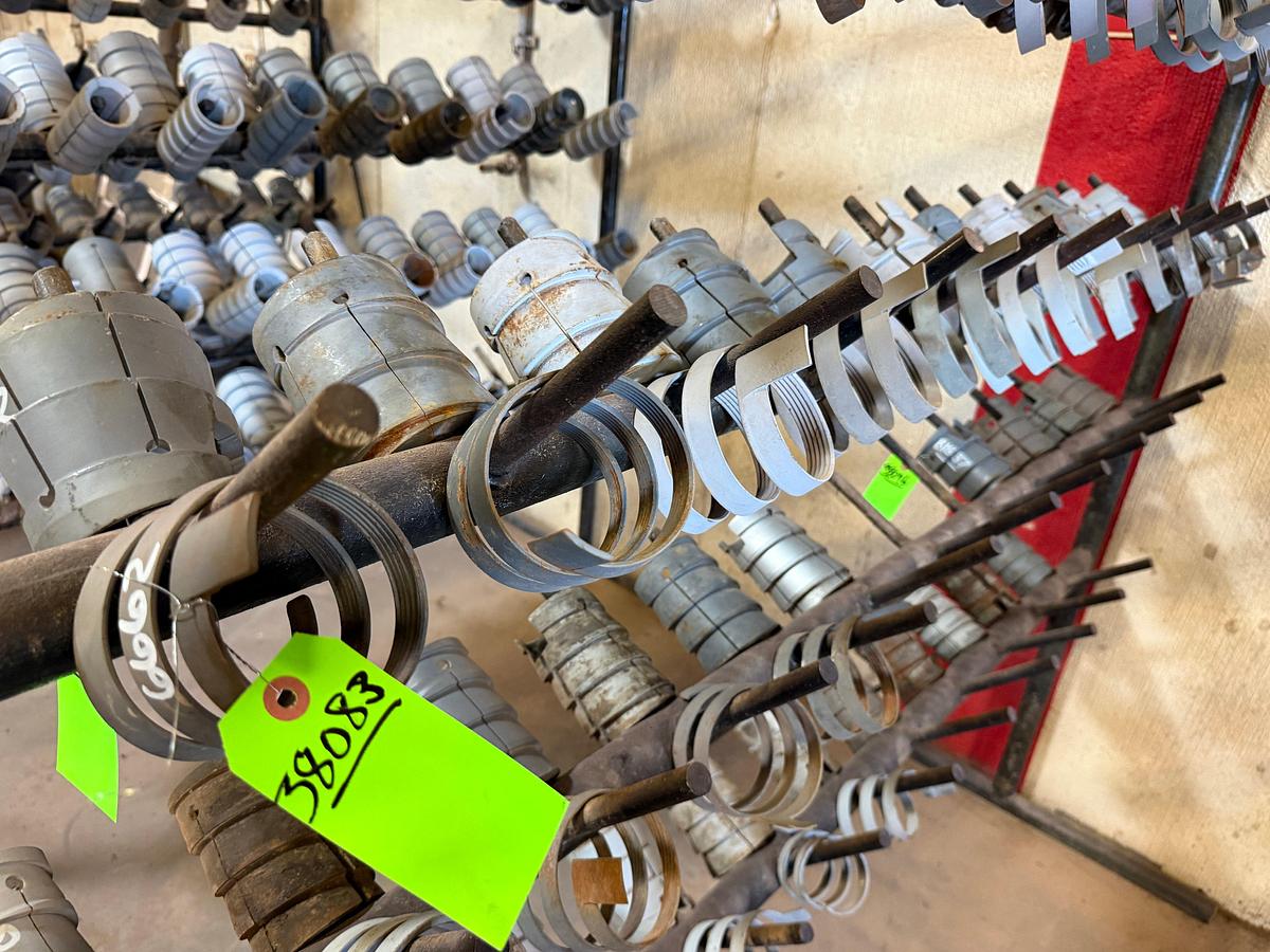 Used (11 x $) 6662 SPIRAL GRAPPLES